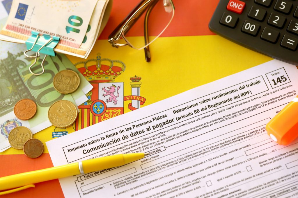Modelo 145 spanish tax form dedicated to personal income tax IRPF